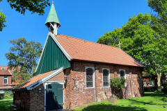 Anja-Kirche-1