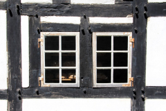 SK-Fenster-im-Fachwerk
