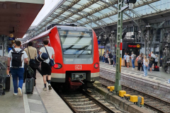 BL-Bahnsteig-1