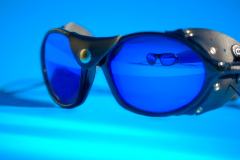 Wie-kommt-die-Brille-in-die-Brille