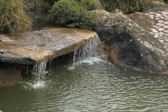 Wasser auf Steintreppe_BL