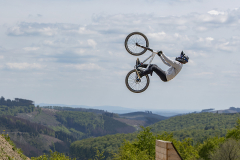 Fahrrad-im-Flug